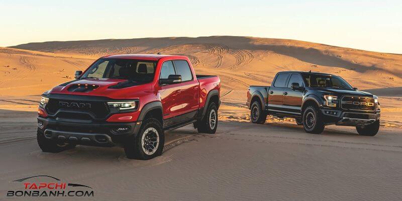 So sánh 2 xe bán tải mạnh bậc nhất thế giới: Ford F-150 Raptor vs Ram 1500 TRX