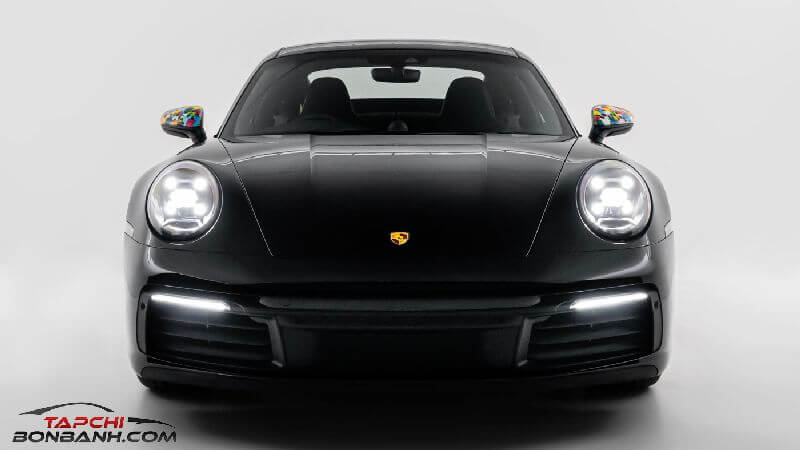 Porsche 911 Carrera độc nhất thế giới của họa sĩ Nelson Makamo