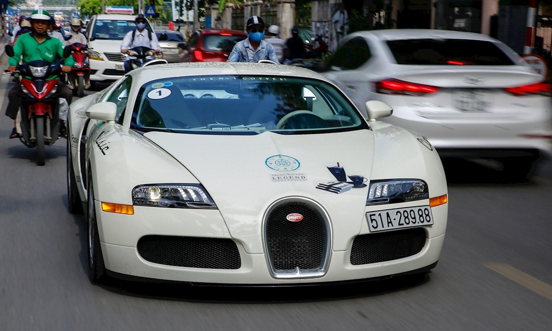 Siêu xe Bugatti Veyron của ông Đặng Lê Nguyên Vũ bất ngờ tái xuất