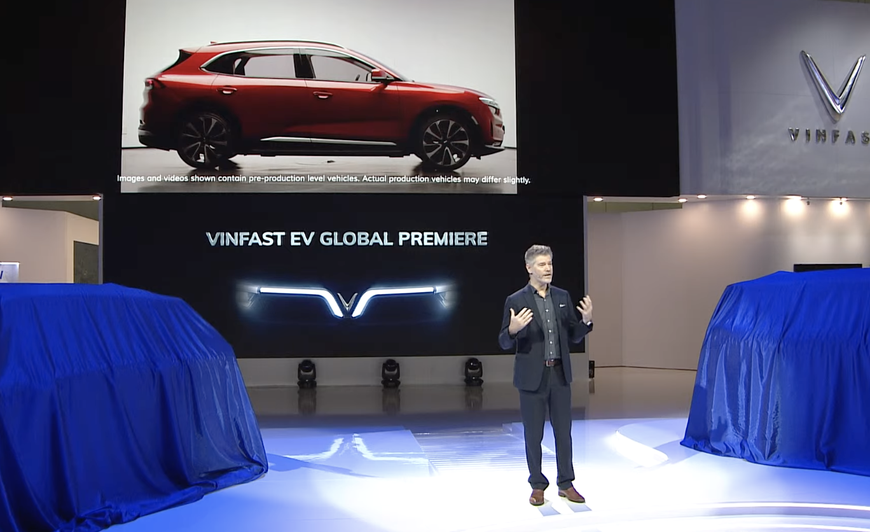 Ra mắt VinFast VF e35: Ngang cỡ Mercedes-Benz GLC, động cơ điện 402 mã lực, nhiều tính năng thông minh và công nghệ tự lái - Ảnh 12.