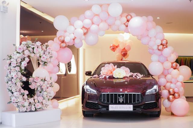 Hoa hậu Hương Giang mua Maserati Quattroporte hơn 8 tỷ đồng, tiết lộ cách chọn xe đặc trưng của phụ nữ - Ảnh 4.