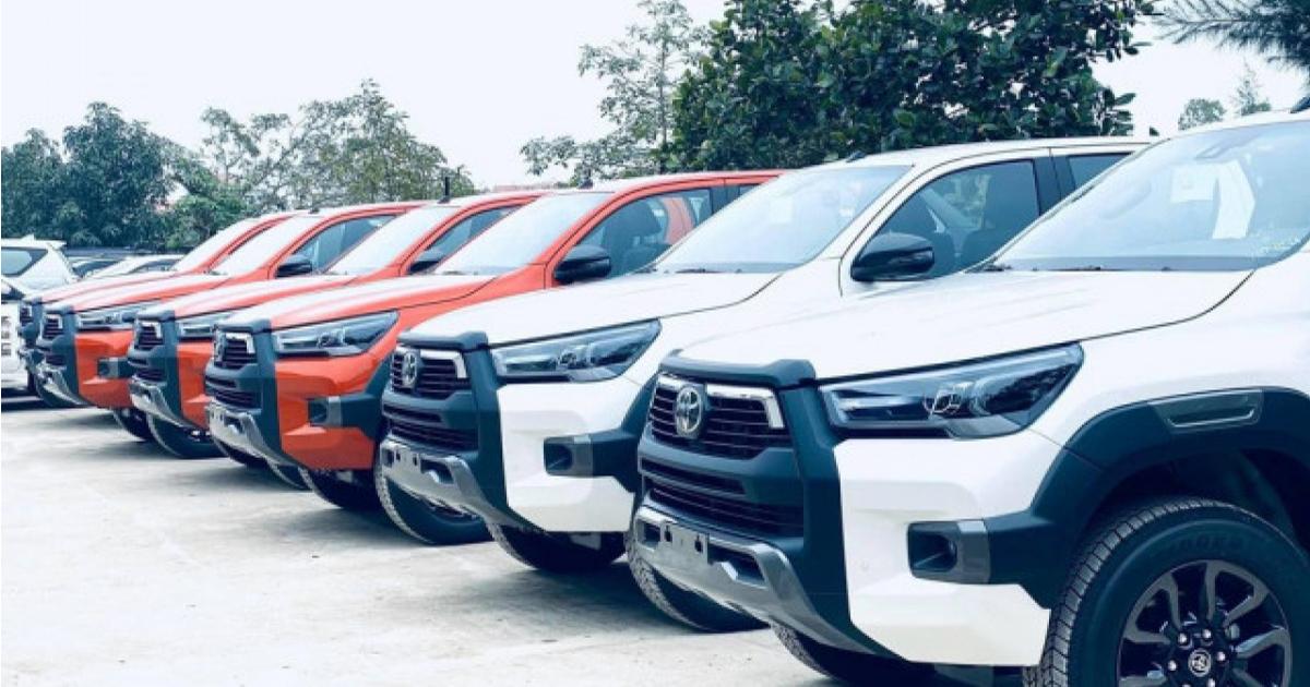 Toyota Hilux khan hàng, khách Việt phải chờ đến giữa năm mới có xe, giá từ 628 – 913 triệu VNĐ