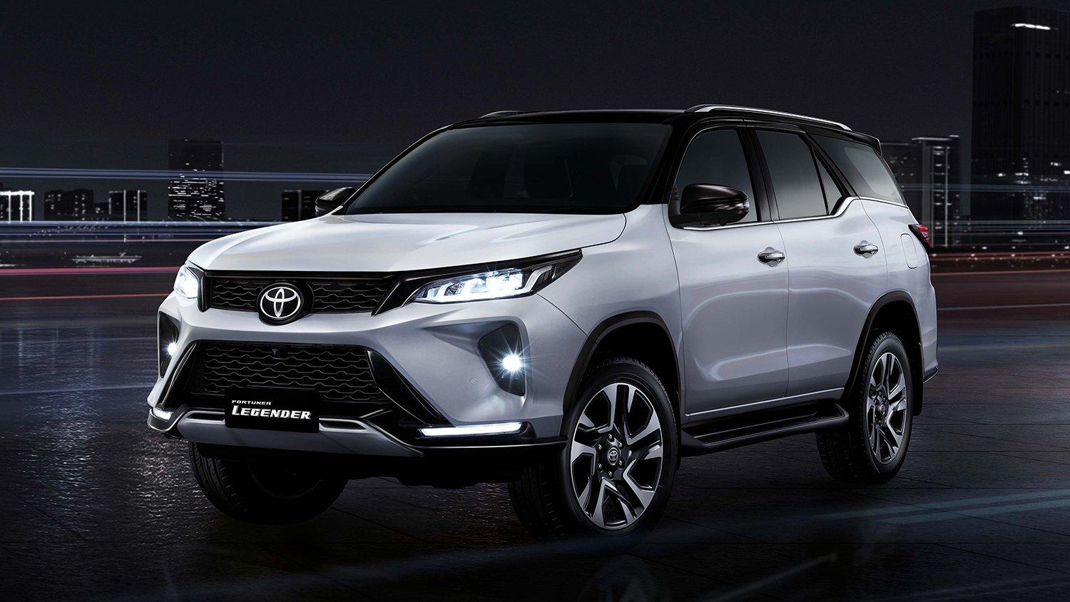 Đánh giá xe Toyota Fortuner 2021