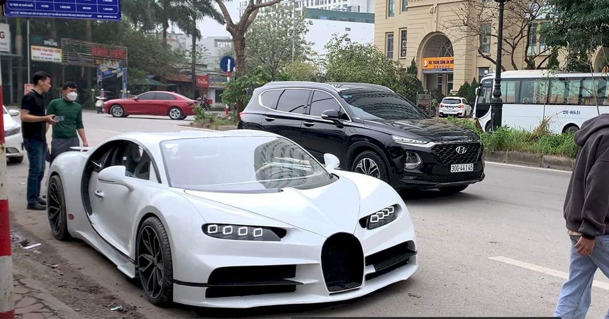 Bugatti Chiron độc nhất Việt Nam bất ngờ xuất hiện tại Hà Nội