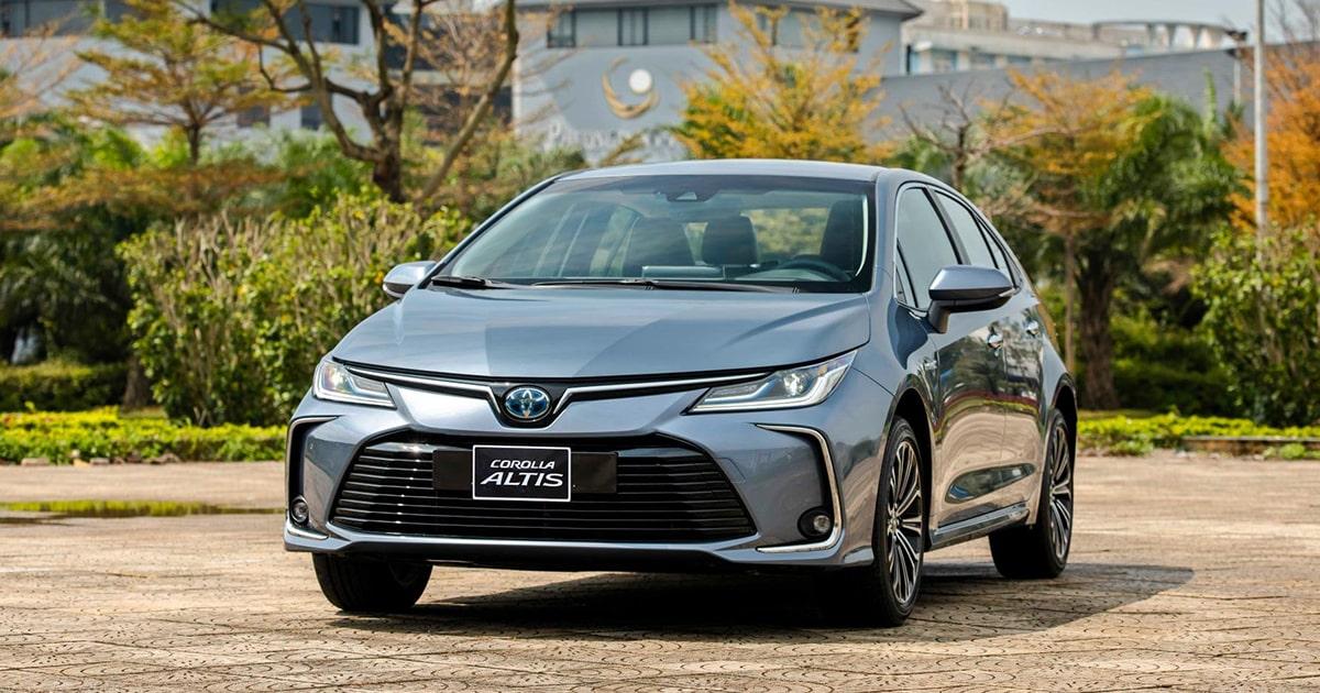 Toyota Corolla Altis 2022 và thách thức lớn sau 3 năm doanh số 