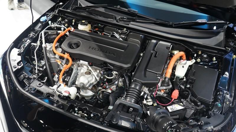 Honda Civic e:HEV 2022 dùng hệ truyền động hybrid với 2 mô-tơ điện