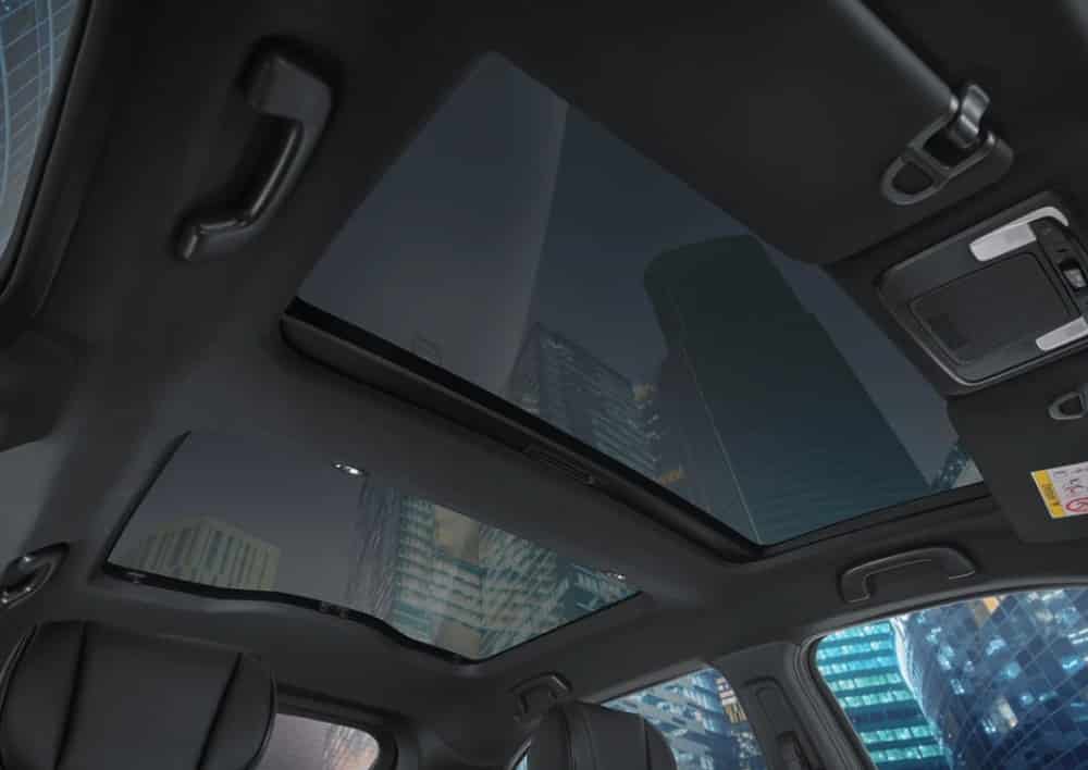 Cửa sổ trời toàn cảnh của Honda HR-V 2022