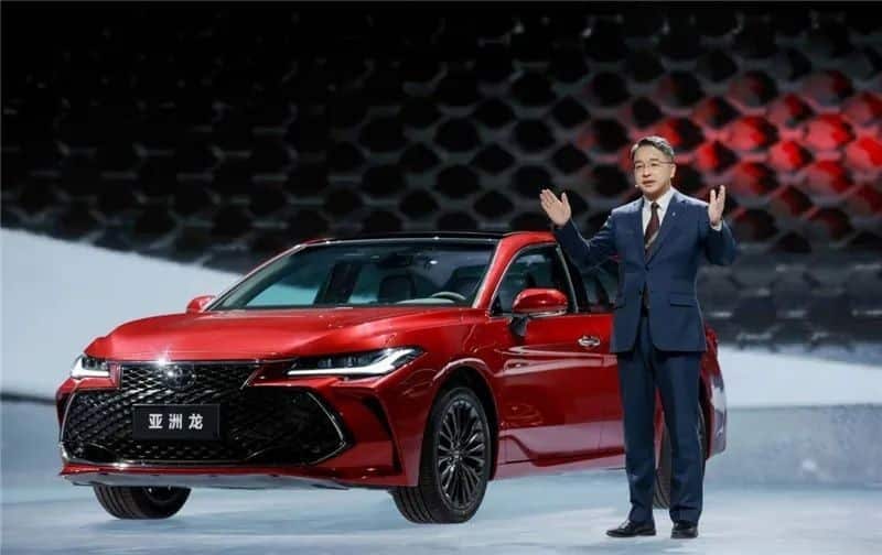 Toyota Avalon 2022 vẫn sống dai, ra phiên bản mới ở thị trường sát cạnh Việt Nam