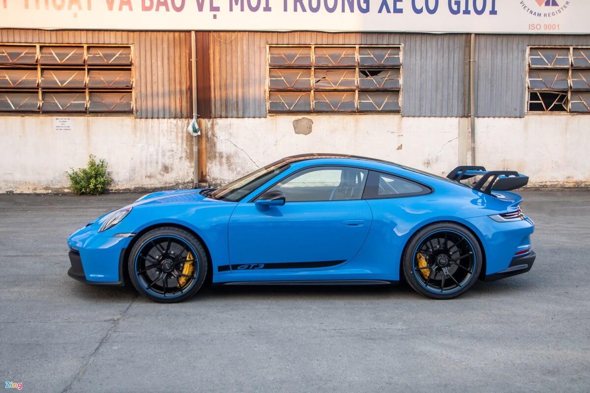 Porsche 911 GT3 2022 anh 3