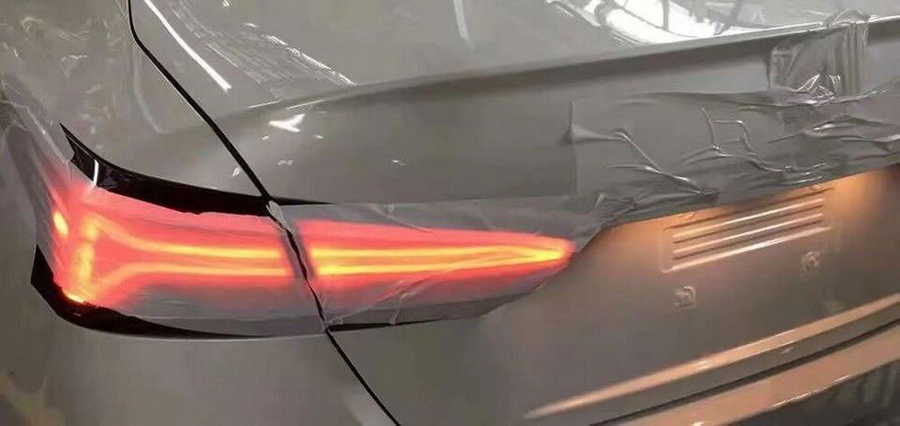 Đèn hậu của Nissan Teana 2023 có tạo hình mới bên trong
