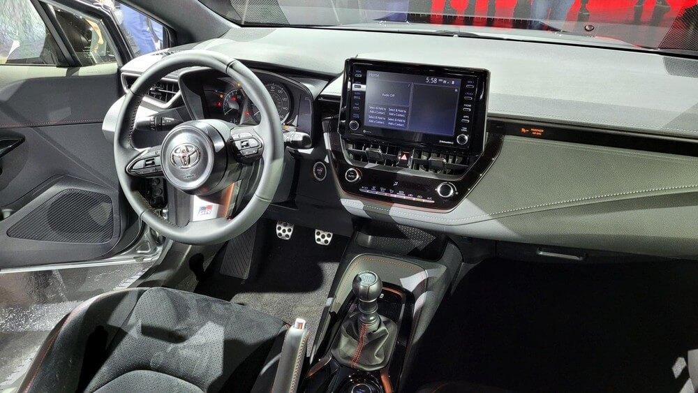 Nội thất của Toyota GR Corolla Circuit Edition 2023