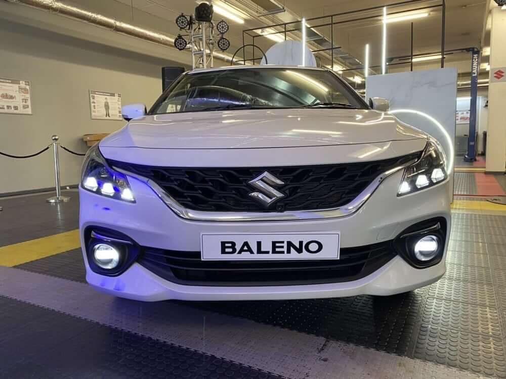 Cận cảnh đầu xe mới của Suzuki Baleno 2022