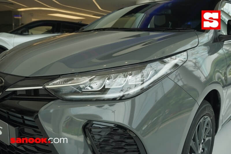 Đèn pha LED của Toyota Yaris 60th Anniversary 2022