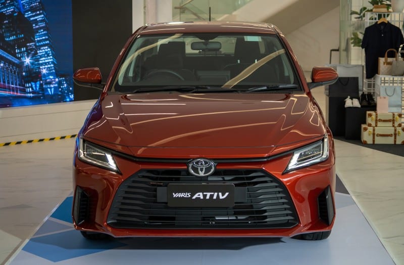 Ngay từ bản tiêu chuẩn, Toyota Vios 2023 đã có đèn pha LED