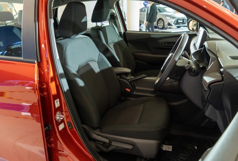 Ghế trước của Toyota Vios 2023 bản 1.2 Sport CVT