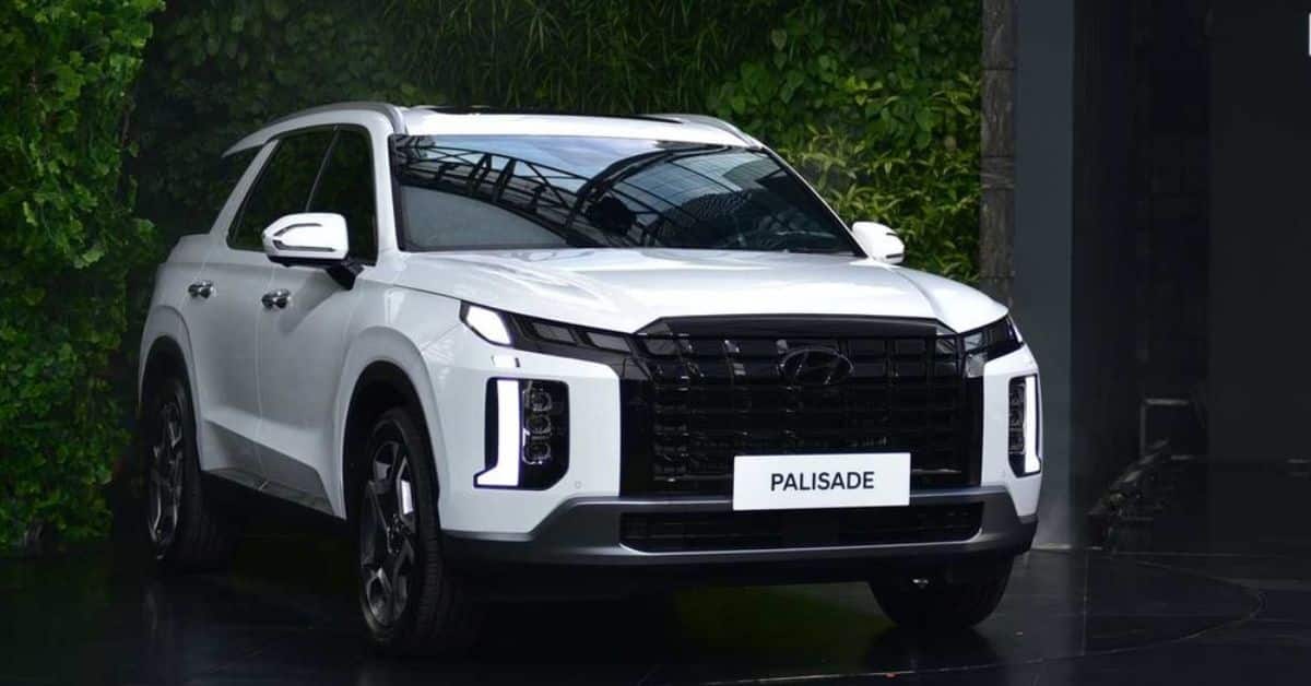 Hyundai Palisade 2023 chính thức ra mắt với 3 phiên bản đầy đủ tiện nghi, an toàn giá từ 1,32 tỷ đồng