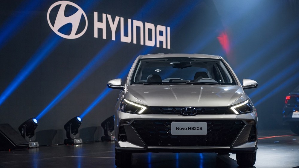 Cận cảnh đầu xe của Hyundai HB20S 2023