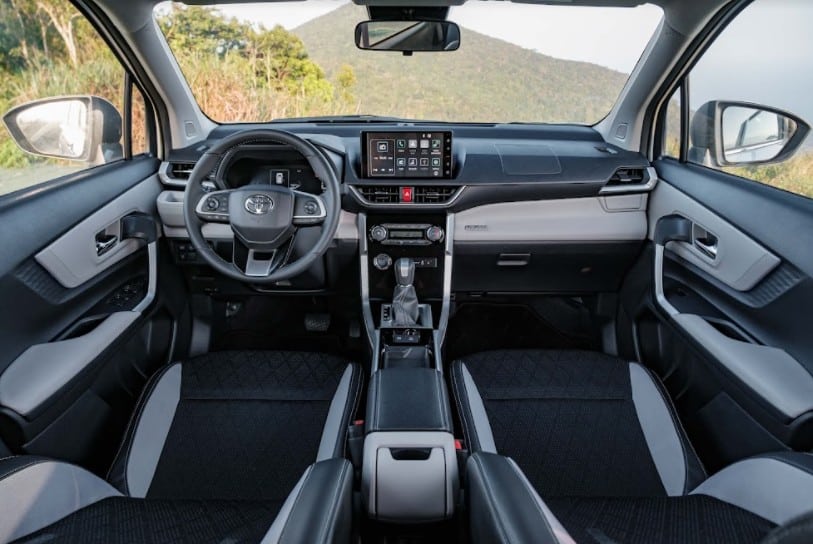 Rộ thông tin Toyota Veloz Cross sắp chuyển sang lắp ráp trong nước Bộ đôi Toyota Veloz Cross và Avanza Premio chính thức ra mắt, giá lần lượt 648tr và 548tr veloz-cross-3.jpg