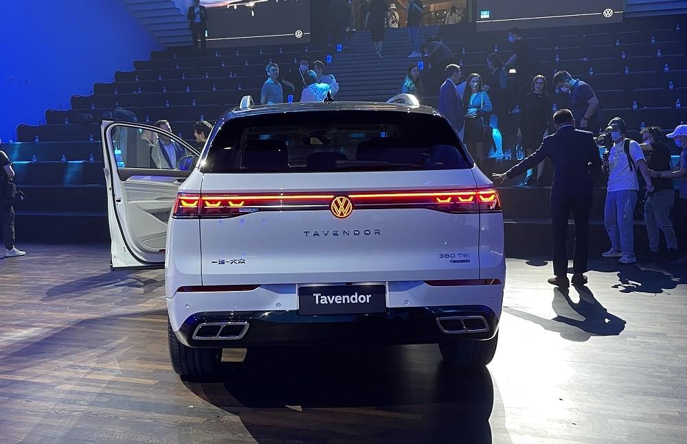 Volkswagen Tavendor 2023 bản R-Line 