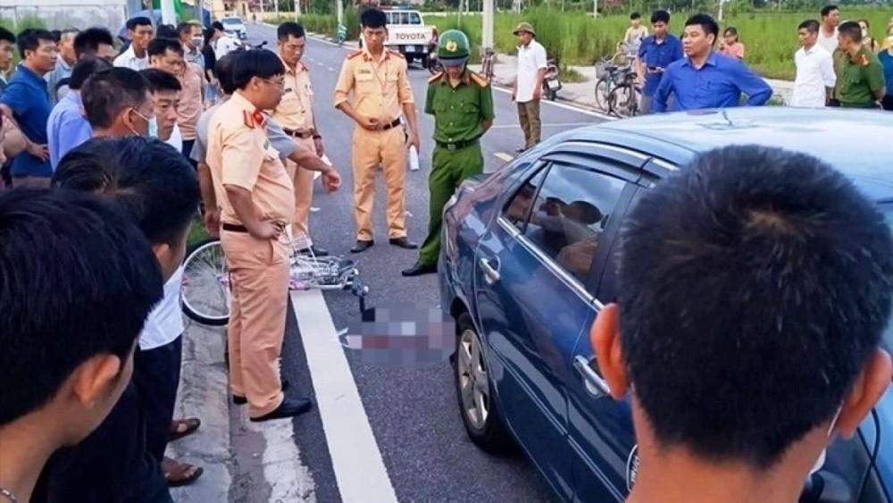 Vụ tai nạn xe tập lái gây tai nạn khiến bé gái 3 tuổi tử vong tại Nam Định.