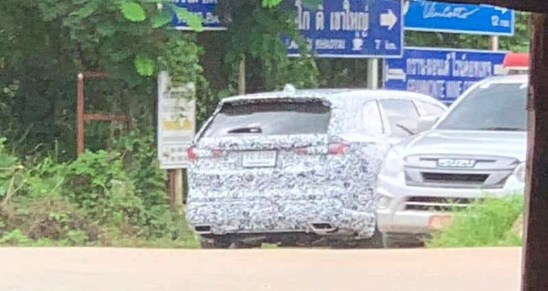 Có đến 2 chiếc xe Honda CR-V 2023 bị bắt gặp chạy thử tại gần vườn quốc gia Khao Yai