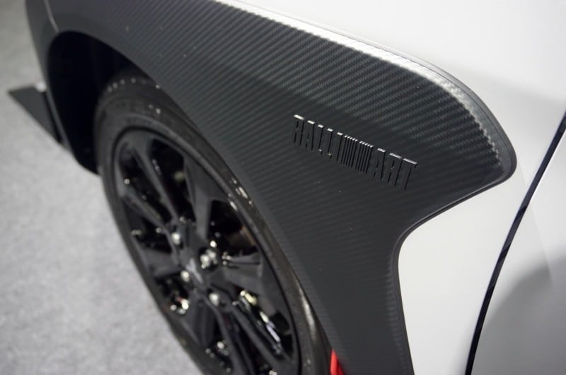 Ốp cua lốp mới của Mitsubishi Mirage Ralliart 
