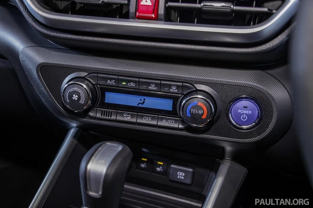 Perodua Ativa Hybrid còn có khởi động nút bấm và điều hòa tự động