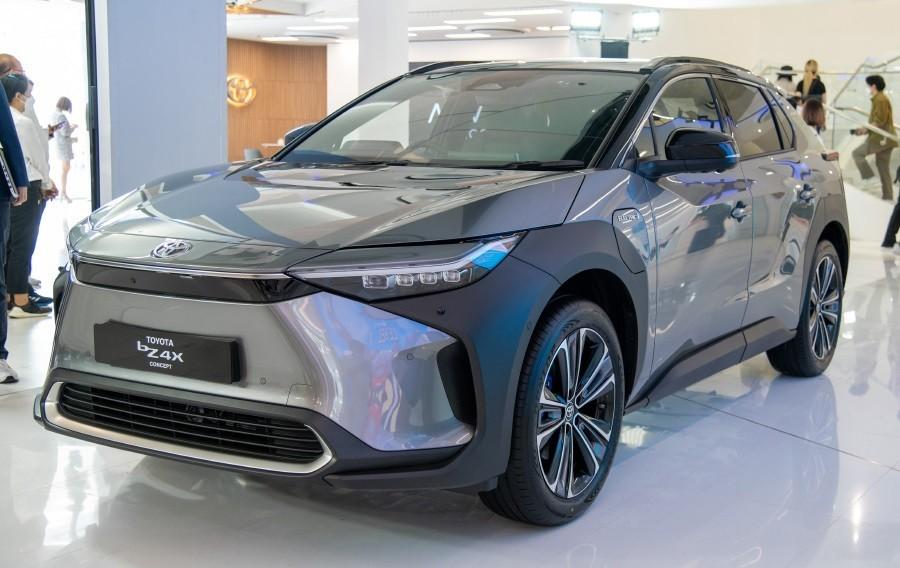 Toyota bZ4X là ô tô điện có thể ra mắt Việt Nam cuối tháng này