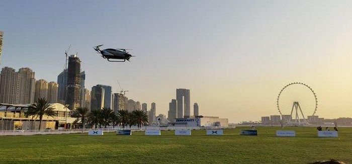 Nguyên mẫu taxi bay X2 được AeroHT bay thử tại Dubai vào đầu tháng trước