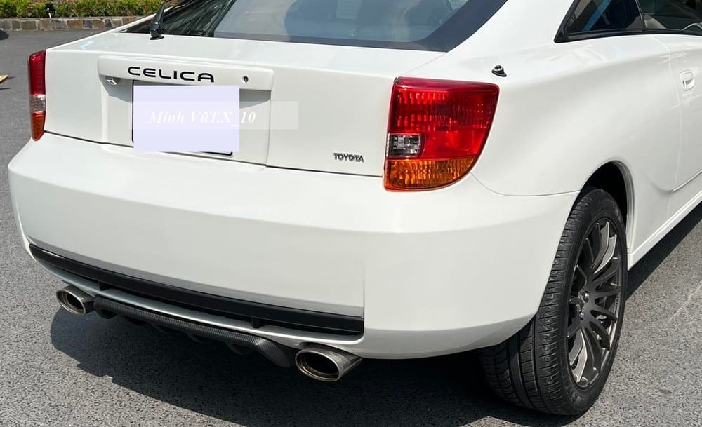 Việc xuất khẩu Celica đã ngừng vào tháng 7 năm 2005. Tuy nhiên, cho đến giữa tháng 5, khách hàng vẫn có thể đặt hàng một chiếc, mặc dù người ta khuyên họ nên hành động trước khi thời gian đó kết thúc. Chiếc Celica cuối cùng được tung ra khỏi dây chuyền sản xuất vào ngày 21 tháng 4 năm 2006, sau 36 năm và 7 thế hệ được phát triển.