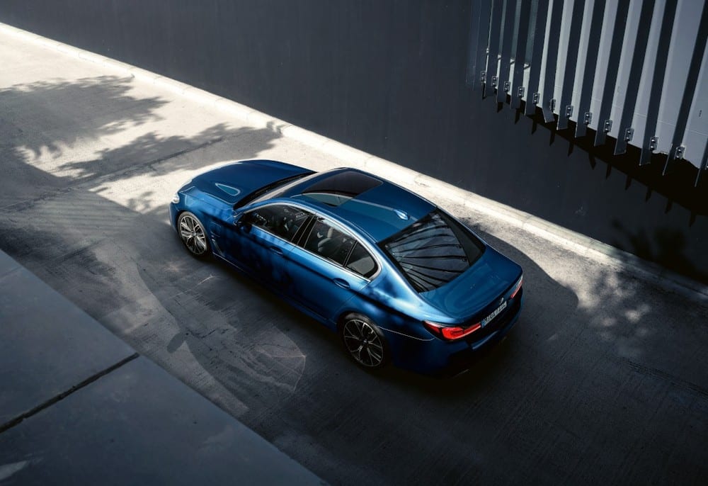 BMW 5-Series lắp ráp không thay đổi trang bị so với xe nhập khẩu