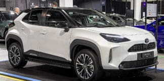 "Vios chân dài" Toyota Yaris Cross 2024 khả năng sẽ sớm về Việt Nam: Hạng dưới Corolla Cross, thể thao, nam tính và mạnh mẽ