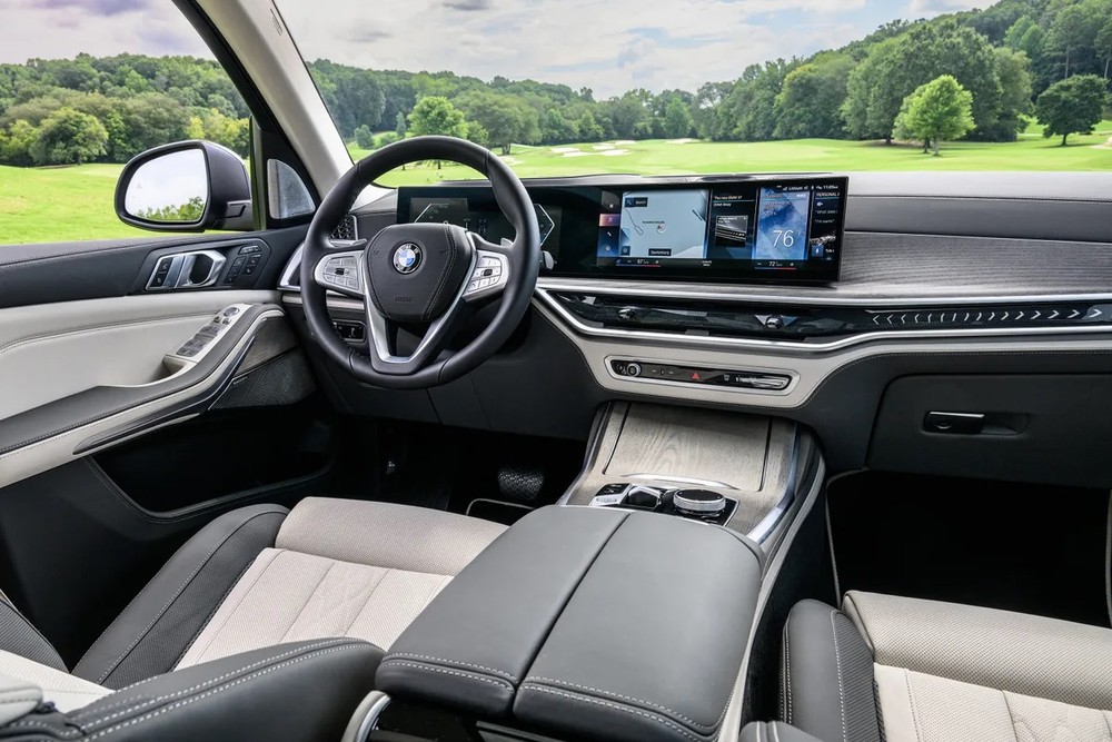 Nội thất của BMW X7 2023