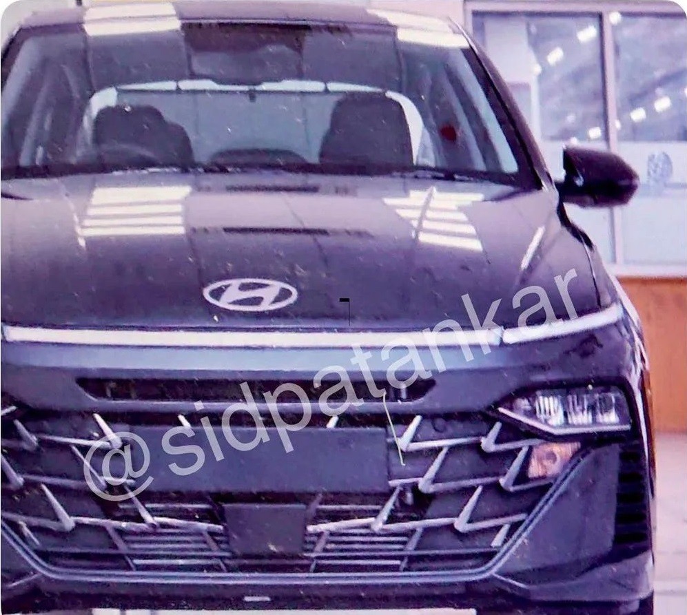 Thiết kế đầu xe bị rò rỉ của Hyundai Accent 2023