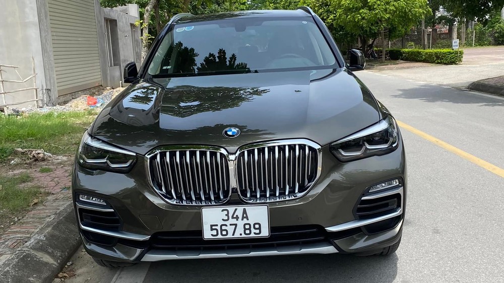 BMW X5 có giá từ 4,1 tỷ đồng nhưng với siêu biển như xe ở tỉnh Hải Dương, giá trị của xe có thể tăng 1,5 đến 2 lần