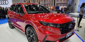 Chi tiết Honda CR-V 2024 bản cao cấp nhất vừa ra mắt: Chỉ 1,193 tỷ mà ngoại hình thể thao cực ngầu, trang bị "xịn sò" lại còn động cơ tiết kiệm xăng