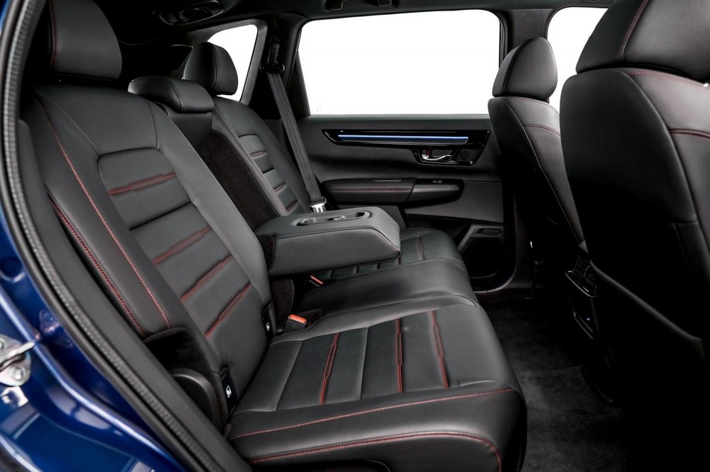 Ghế sau của Honda CR-V e:HEV RS 4WD 2023