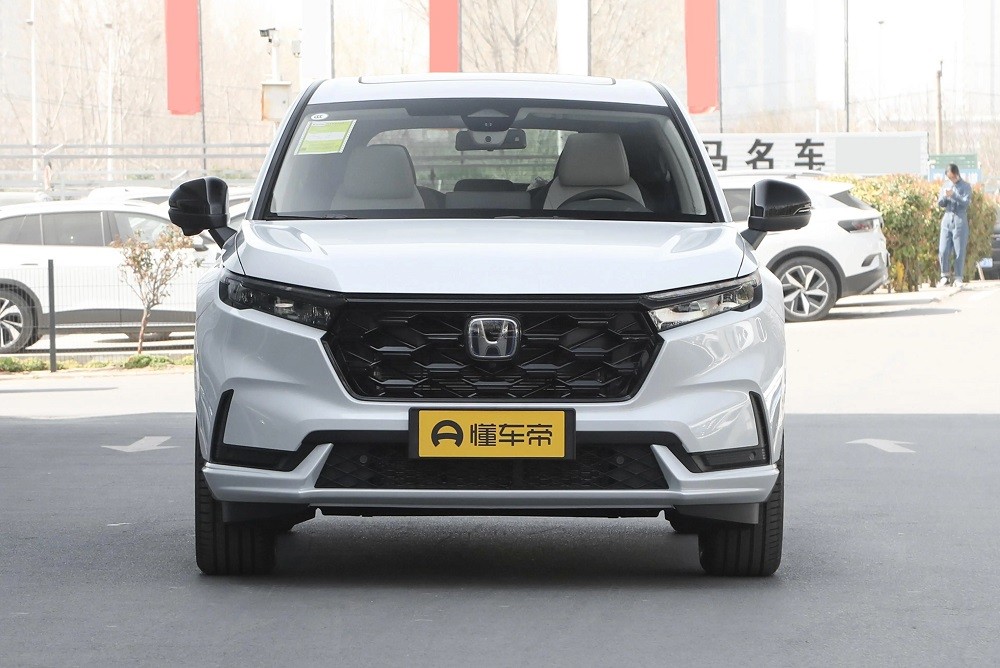 Honda CR-V e:PHEV 2023 có giá khá cao