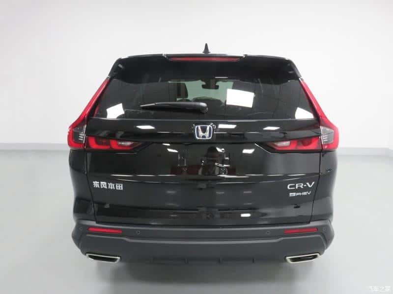 Honda CR-V e:PHEV 2023 chỉ tiêu thụ 1,6 lít xăng/100 km được chốt lịch ra mắt trong tuần này