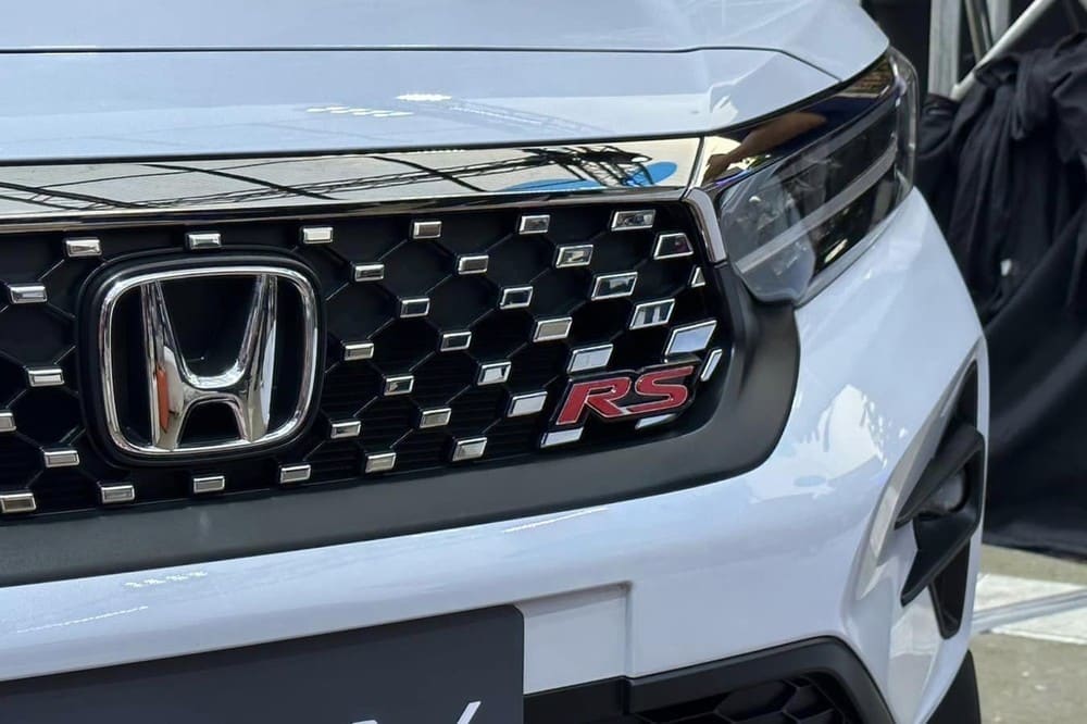 Honda WR-V 2023 có 2 phiên bản