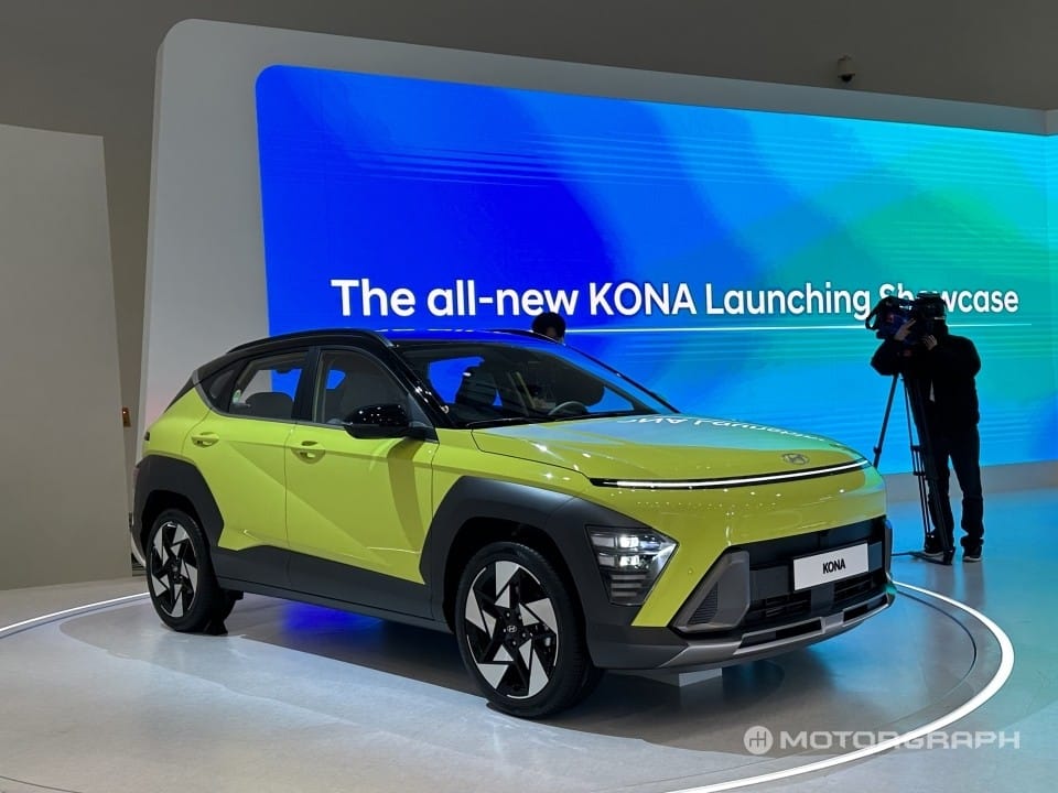 Hyundai Kona 2024 có những đường dập gân nổi bật trên sườn xe