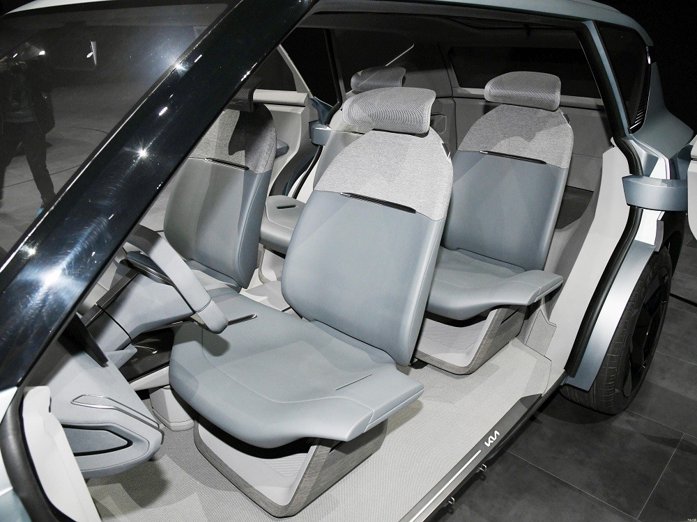 Kia EV5 sở hữu nội thất 3 hàng ghế