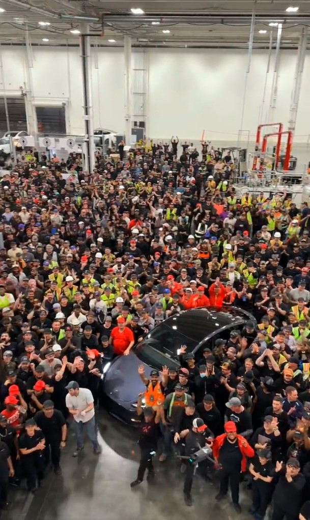 Chiếc xe Tesla thứ 4 triệu xuất xưởng tại nhà máy Gigafactory Texas