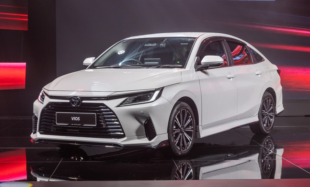 Toyota Vios 2023 có gói phụ kiện khí động lực học