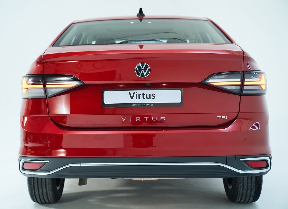Volkswagen Virtus 2023 có những chi tiết mạ crôm