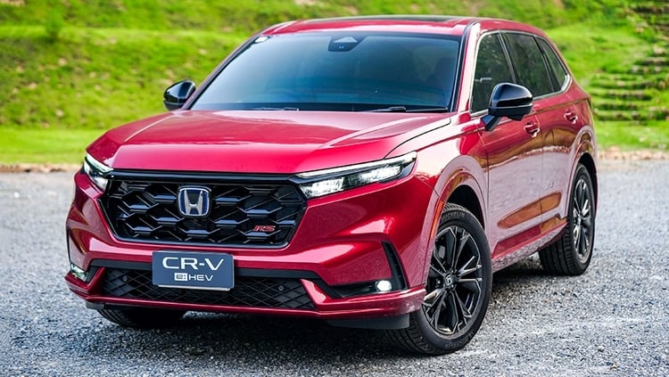 First-Impression-Honda-CR-V-eHEV-RS-Ignite-Red-Exterior-.jpg