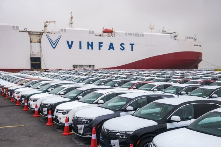 Bloomberg: VinFast được nhận thêm 2,5 tỷ USD ngay trước thềm IPO - 1