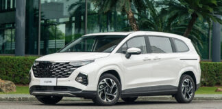 Hết khan hàng, Hyundai Custin giảm 40 triệu tại đại lý: Bản base rẻ ngang Innova, cơ hội vươn top 3 doanh số phân khúc