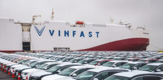 Sau Indonesia, VinFast sẽ "đổ bộ" Philippines, mở rộng tầm ảnh hưởng trong khu vực ĐNÁ: Quảng cáo rầm rộ, đã có xe điện chạy trên đường